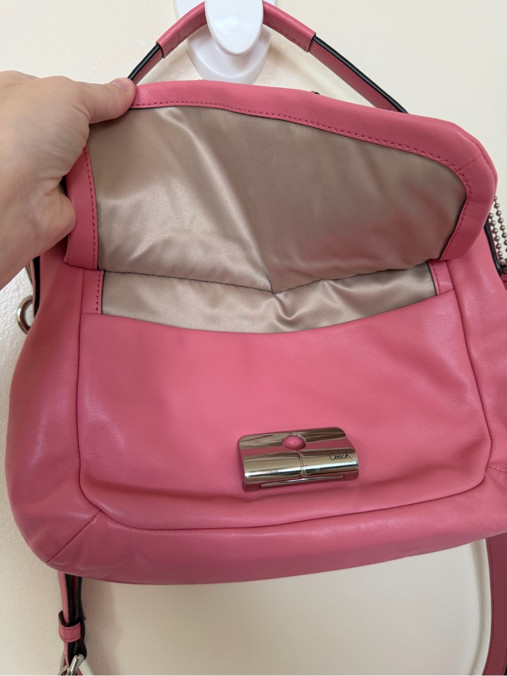 COACH Kristin Vintage Pink Leather Shoulder Crossbody Hobo Bag Purse F22308 - Picture 8 of 16